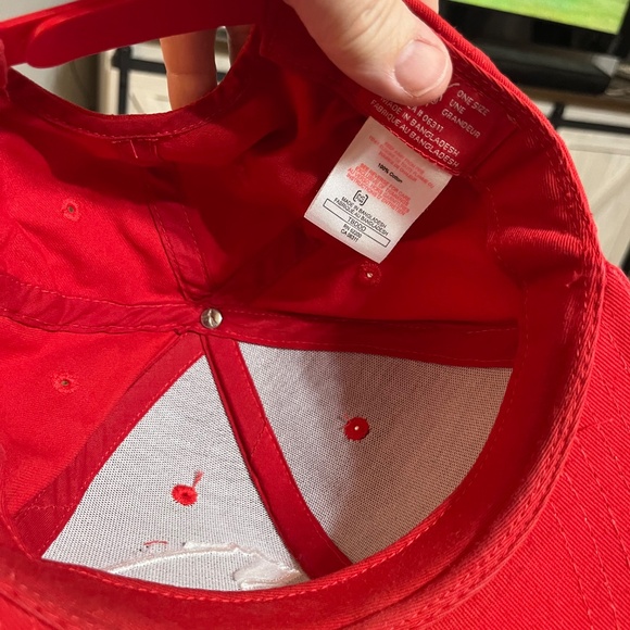 Red PUMA Hat - Picture 7 of 7